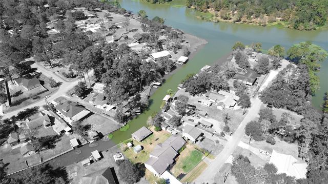 402 Havard Road, Huffman, TX 77336