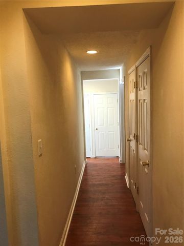 545 Avery Creek Road, Arden, NC 28704