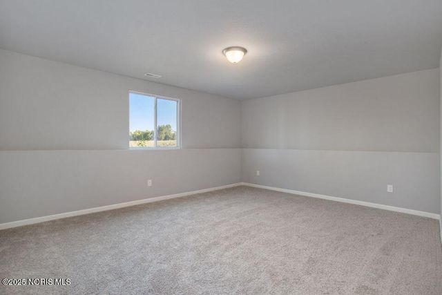 320 Crabtree Lane, Delta, OH 43515