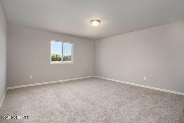 320 Crabtree Lane, Delta, OH 43515