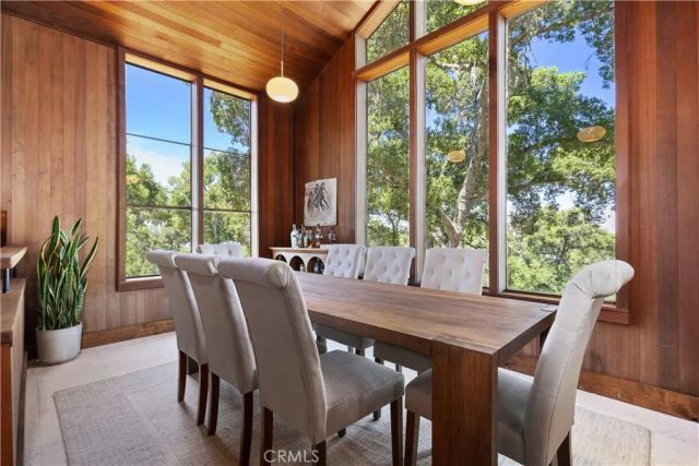 2570 Alturas, Atascadero, CA 93422
