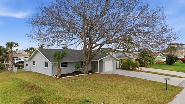 7417 MAKO DRIVE, Hudson, FL 34667