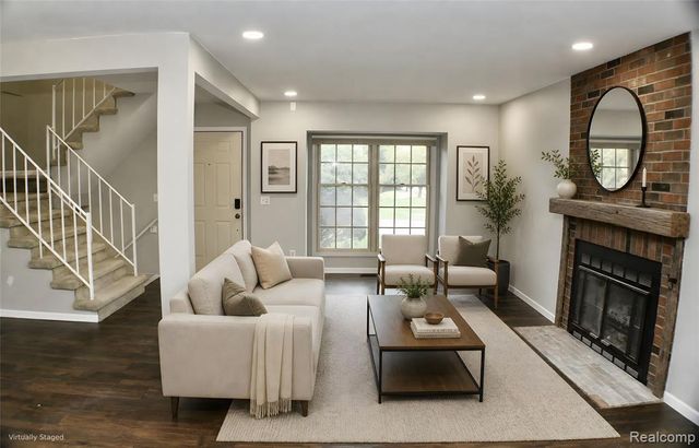 1483 Colony Drive, Rochester Hills, MI 48307