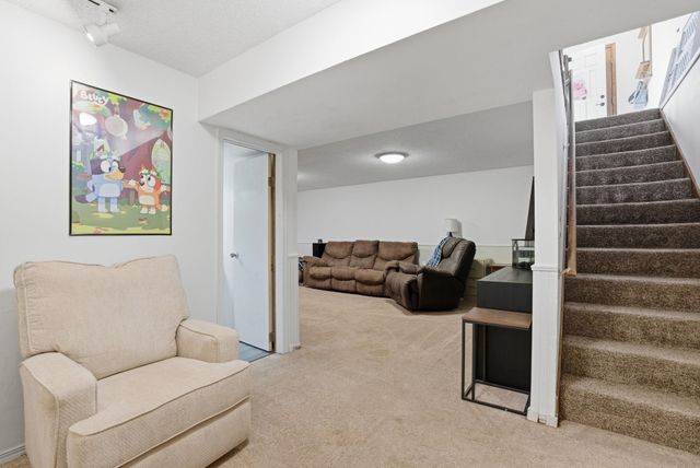 3718 S Arapaho St, Wichita, KS 67215