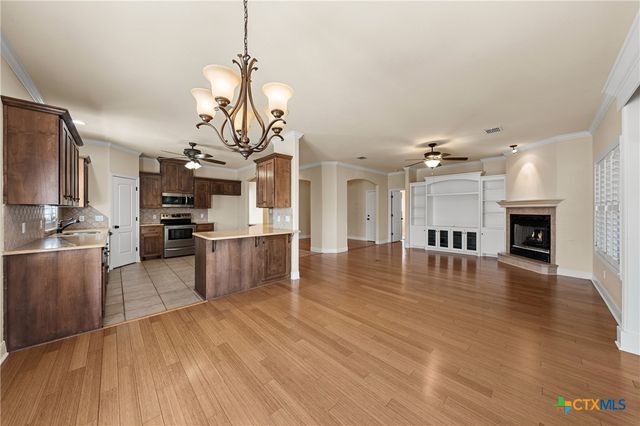 1504 Wisteria Lane, Belton, TX 76513