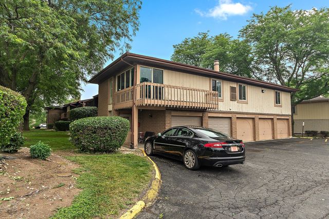 15713 Orlan Brook Drive 97, Orland Park, IL 60462