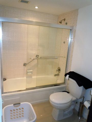 2851 NE 183rd Street 1710E, Aventura, FL 33160