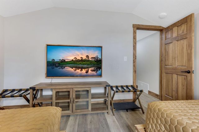 35041 Hunter Road, Logan, OH 43138