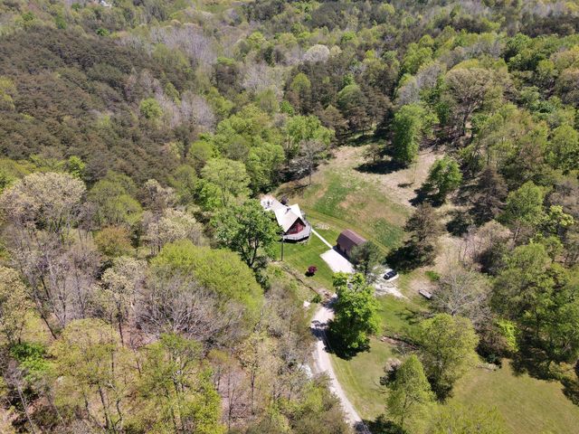 35041 Hunter Road, Logan, OH 43138