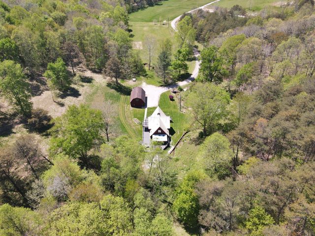 35041 Hunter Road, Logan, OH 43138