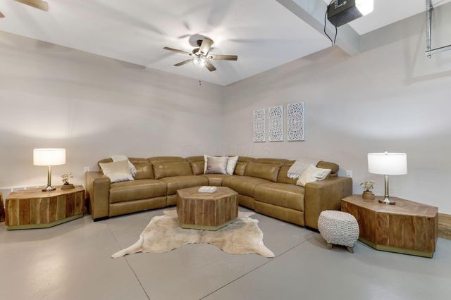 35041 Hunter Road, Logan, OH 43138