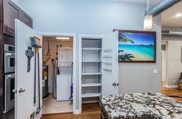 535 4TH AVENUE S 4, St Petersburg, FL 33701