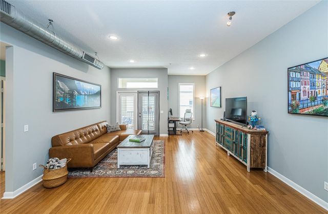 535 4TH AVENUE S 4, St Petersburg, FL 33701