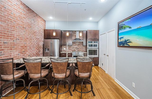 535 4TH AVENUE S 4, St Petersburg, FL 33701