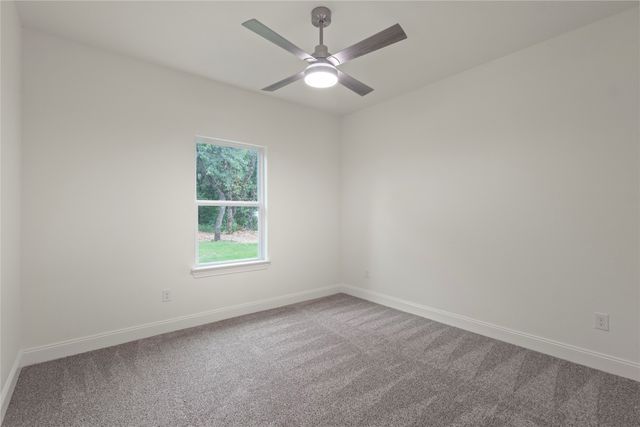104 Jim Walters Drive, Runaway Bay, TX 76426