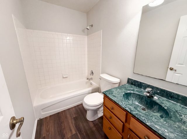 1108 Albemarle Circle, Noblesville, IN 46062