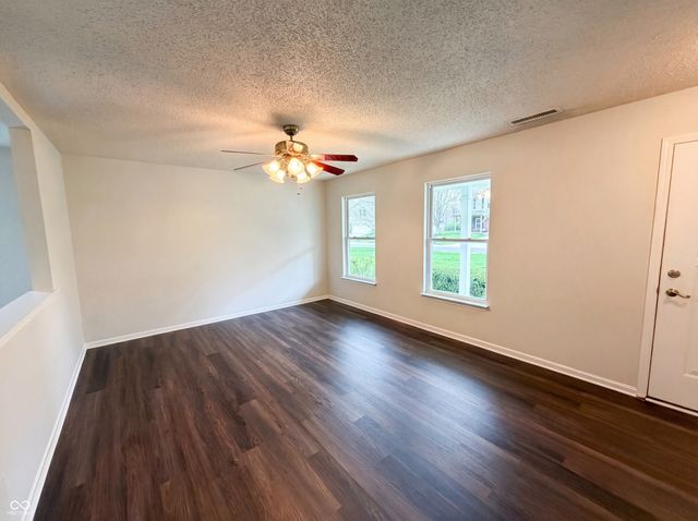 1108 Albemarle Circle, Noblesville, IN 46062