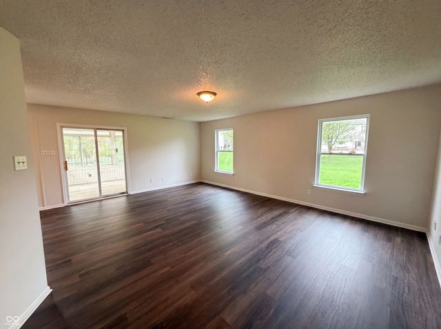 1108 Albemarle Circle, Noblesville, IN 46062