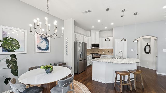 6441 Naples Drive, Irving, TX 75039