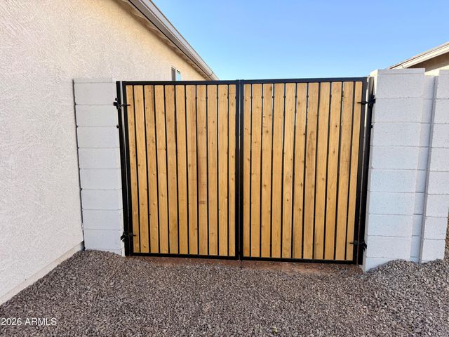 12196 E LUPINE Lane, Florence, AZ 85132