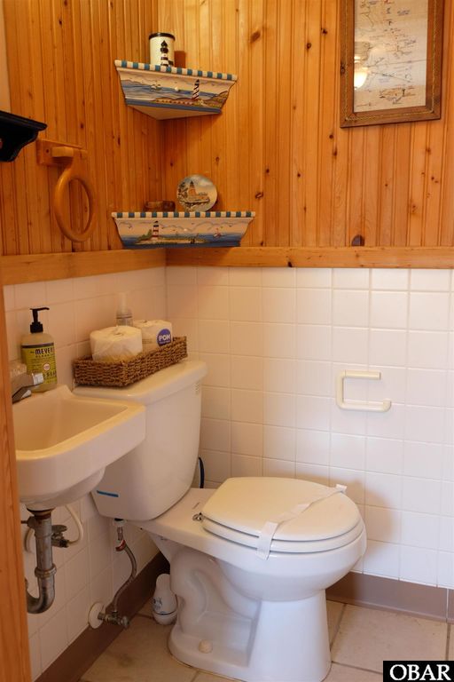 Image 15 of property listing at 10321 S Old Oregon Inlet Road Unit 5, Nags Head, NC 27959