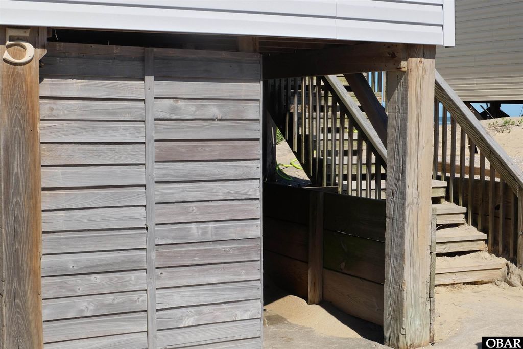 Image 4 of property listing at 10321 S Old Oregon Inlet Road Unit 5, Nags Head, NC 27959