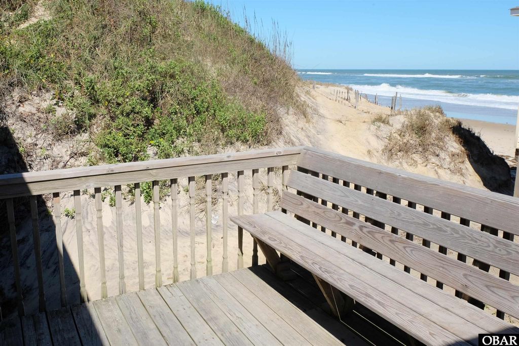 Image 6 of property listing at 10321 S Old Oregon Inlet Road Unit 5, Nags Head, NC 27959