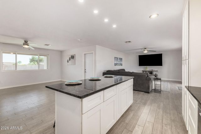 23631 N 103rd Avenue, Peoria, AZ 85383