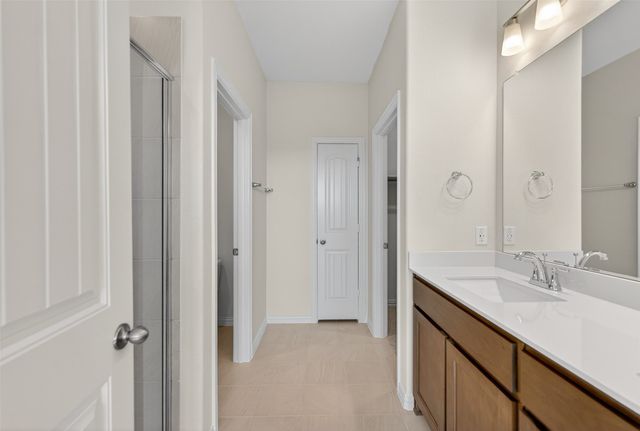 3523 Helena Street, Gainesville, TX 76240