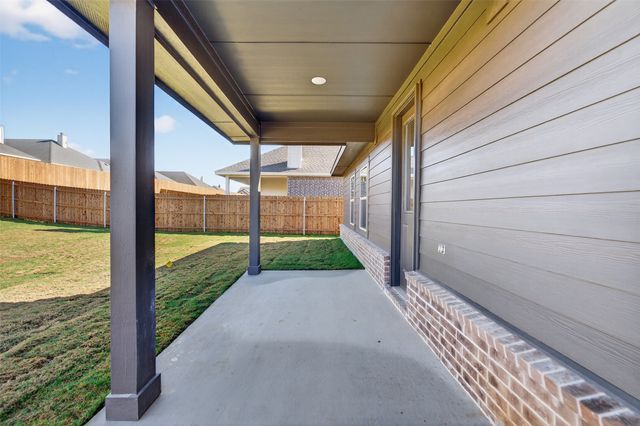 3523 Helena Street, Gainesville, TX 76240