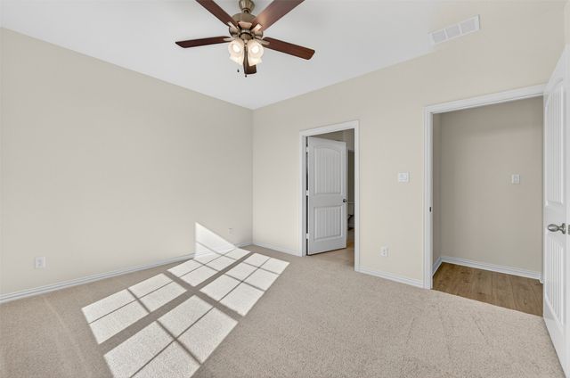 3523 Helena Street, Gainesville, TX 76240