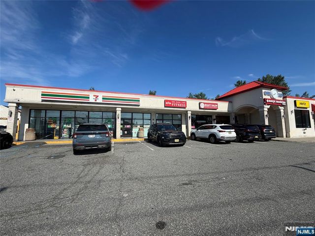 1412 Bergen Boulevard, Fort Lee, NJ 07024