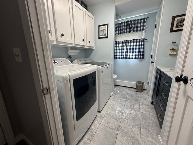 94 Valley Rd, Somerset, MA 02726