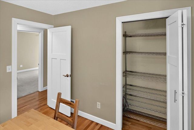 9983 Balmoral Lane, Eden Prairie, MN 55347