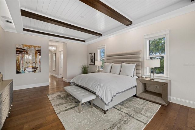 1525 MALLARD LANE, Sarasota, FL 34239