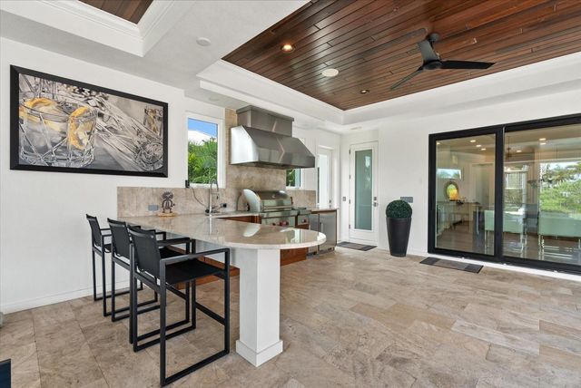 1525 MALLARD LANE, Sarasota, FL 34239