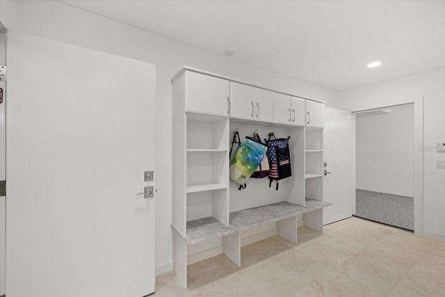 1525 MALLARD LANE, Sarasota, FL 34239