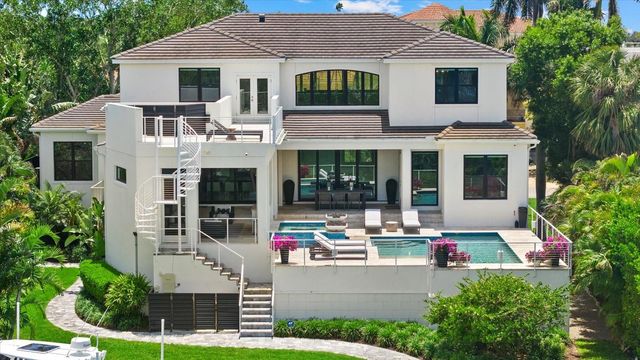 1525 MALLARD LANE, Sarasota, FL 34239
