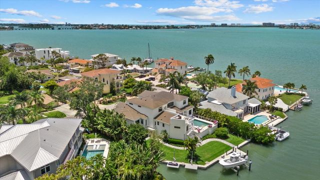 1525 MALLARD LANE, Sarasota, FL 34239