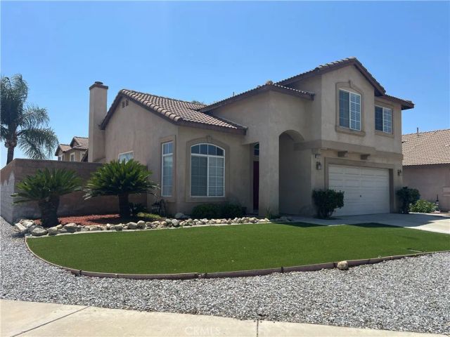 15177 Dandelion, Fontana, CA 92336
