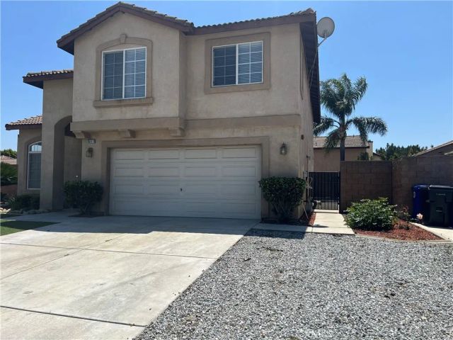15177 Dandelion, Fontana, CA 92336