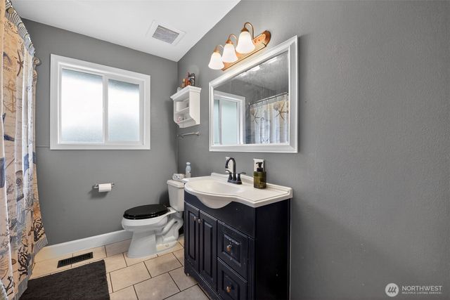 621 E Summa Street, Centralia, WA 98531