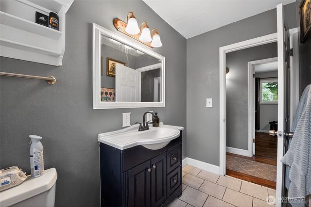 621 E Summa Street, Centralia, WA 98531