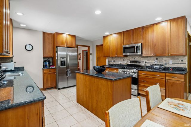 222 Forest Hill Drive, West Lafayette, IN 47906