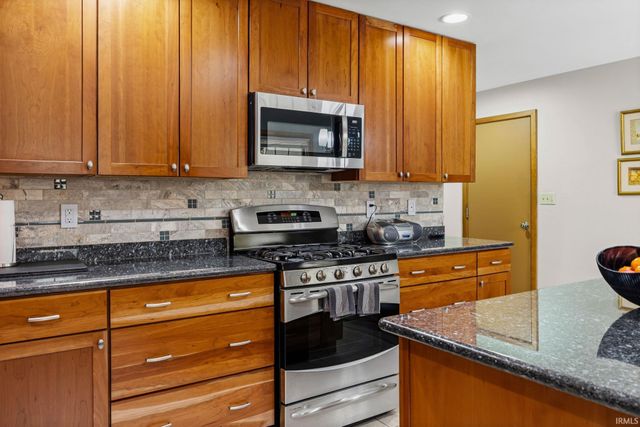 222 Forest Hill Drive, West Lafayette, IN 47906