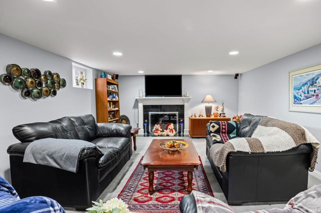 222 Forest Hill Drive, West Lafayette, IN 47906