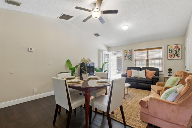 16319 E Burns Drive, The Acreage, FL 33470