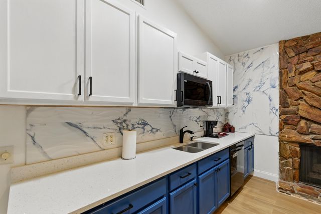 16319 E Burns Drive, The Acreage, FL 33470