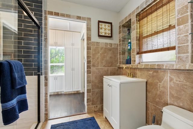 16319 E Burns Drive, The Acreage, FL 33470