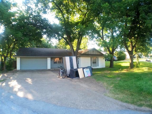 522 4th Street, Grand Prairie, TX 75050